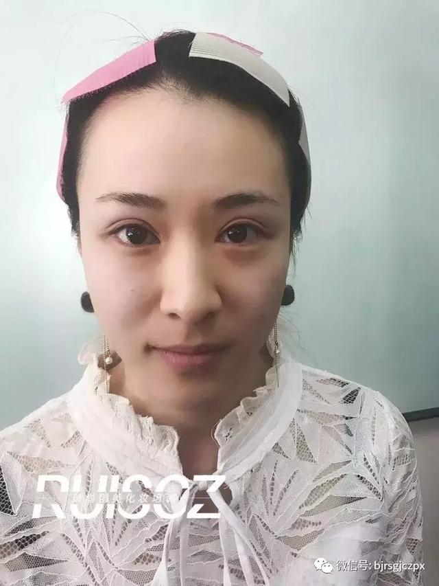 高段位水彩新娘，玩色達人的拿手好戲！